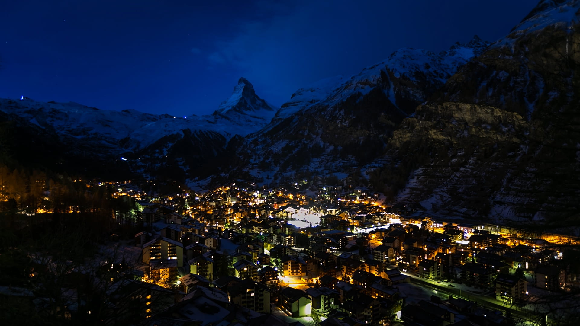 Zermatt village and Matterhorn mountain view