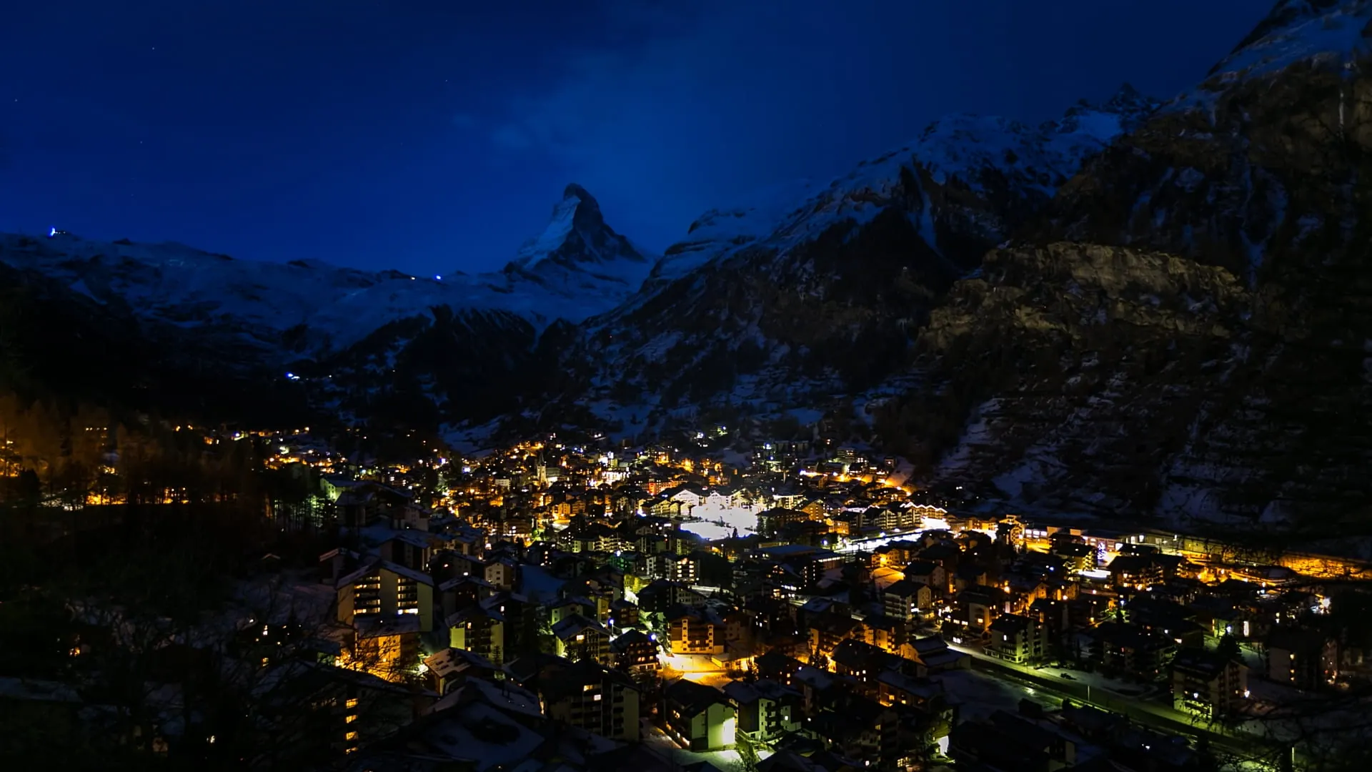 Zermatt village and Matterhorn mountain view